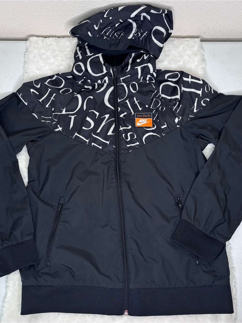 Nike Boys Sportswear Windrunner Jacket Black Sz Large